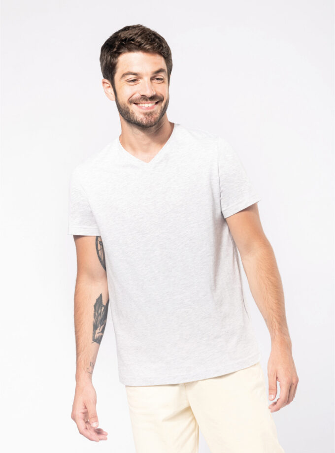 T-shirt col V